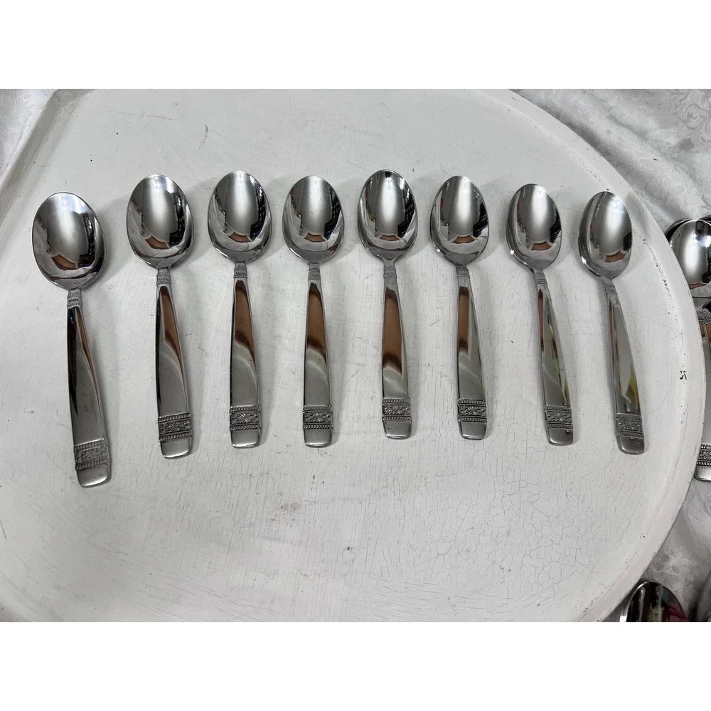 Oneida Anaheim Tablespoons Set of 8 Stainless Steel 18/0 Flatware Spoons
